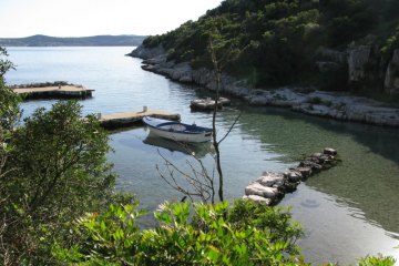 Bay Svitla - island Ugljan, foto 4