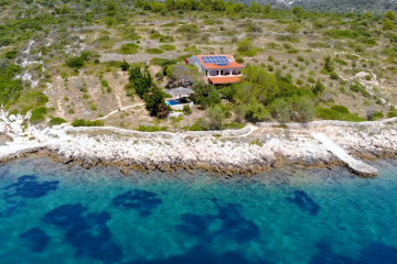 Secluded house Villa Silentium